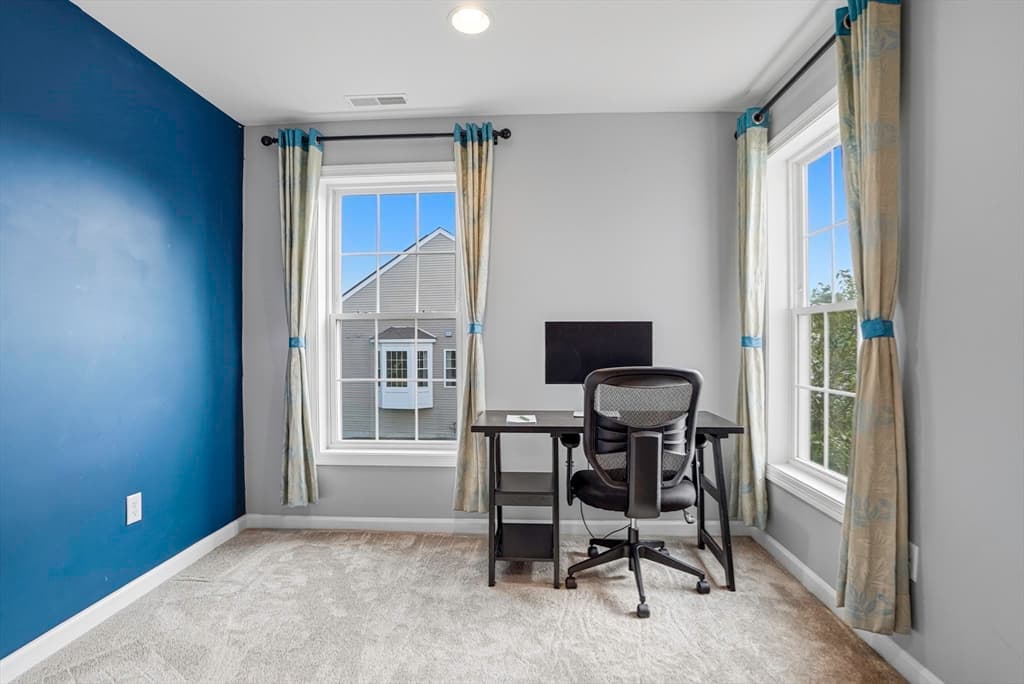 Condominium at 69 Spruce St # 69, Hopkinton MA 01748, photo 31 of 40