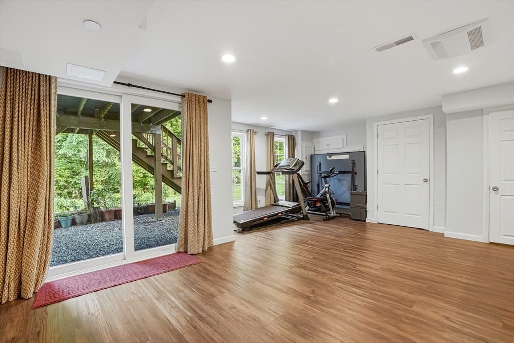 Condominium at 69 Spruce St # 69, Hopkinton MA 01748, photo 29 of 40
