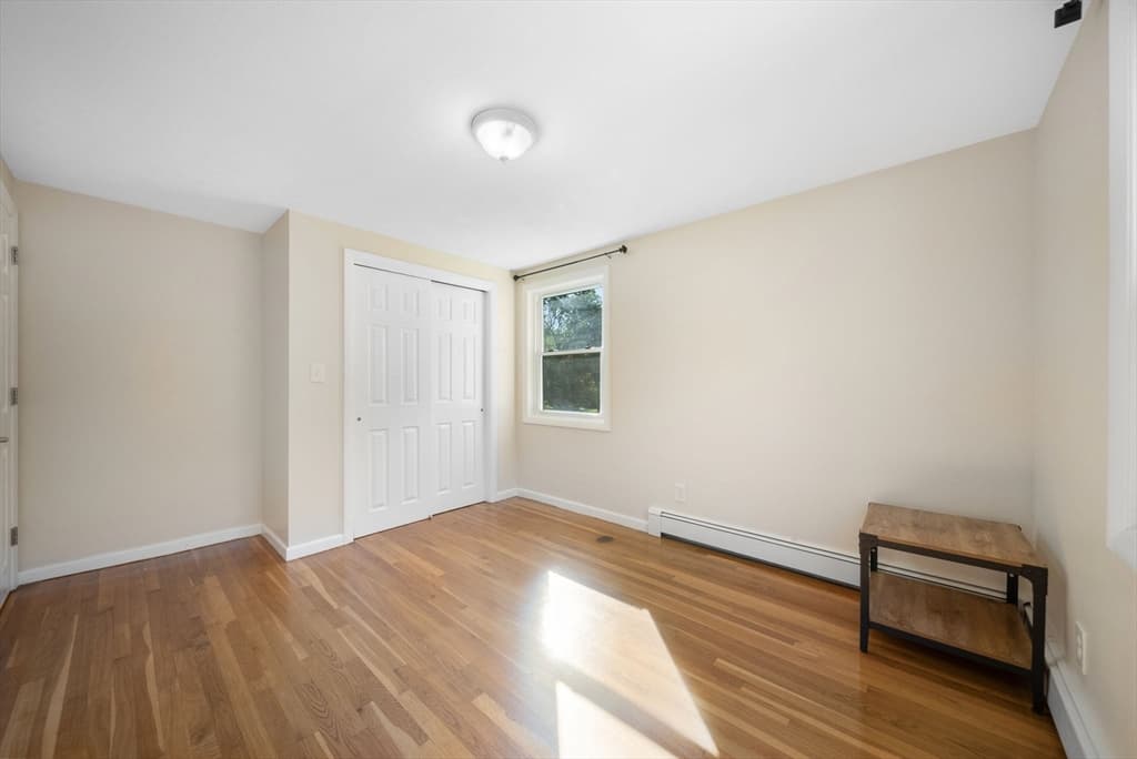 Single Family Residence at 221 Totten Pond Rd, Waltham MA 02451, photo 16 of 37
