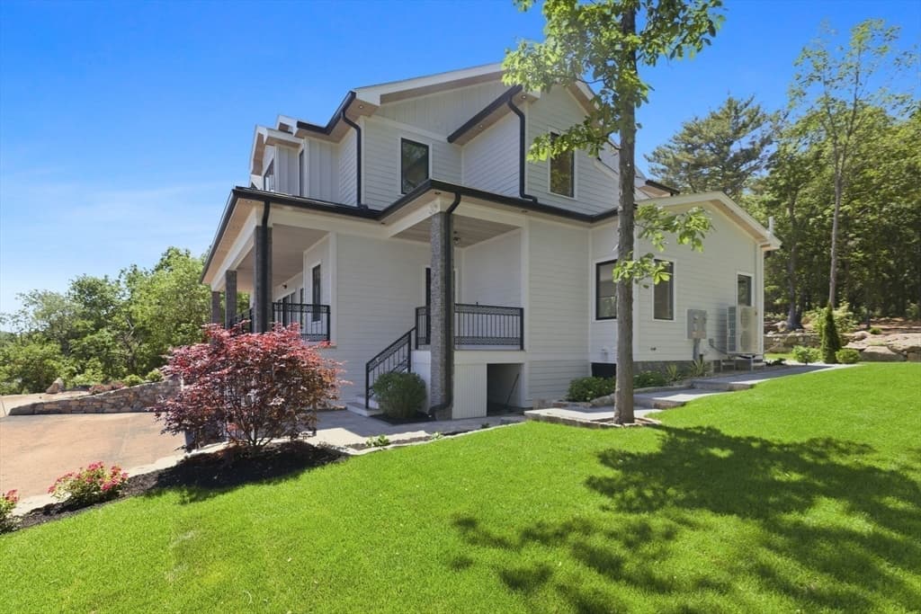 10 John Wise Avenue # B, Essex MA 01929 photo 36