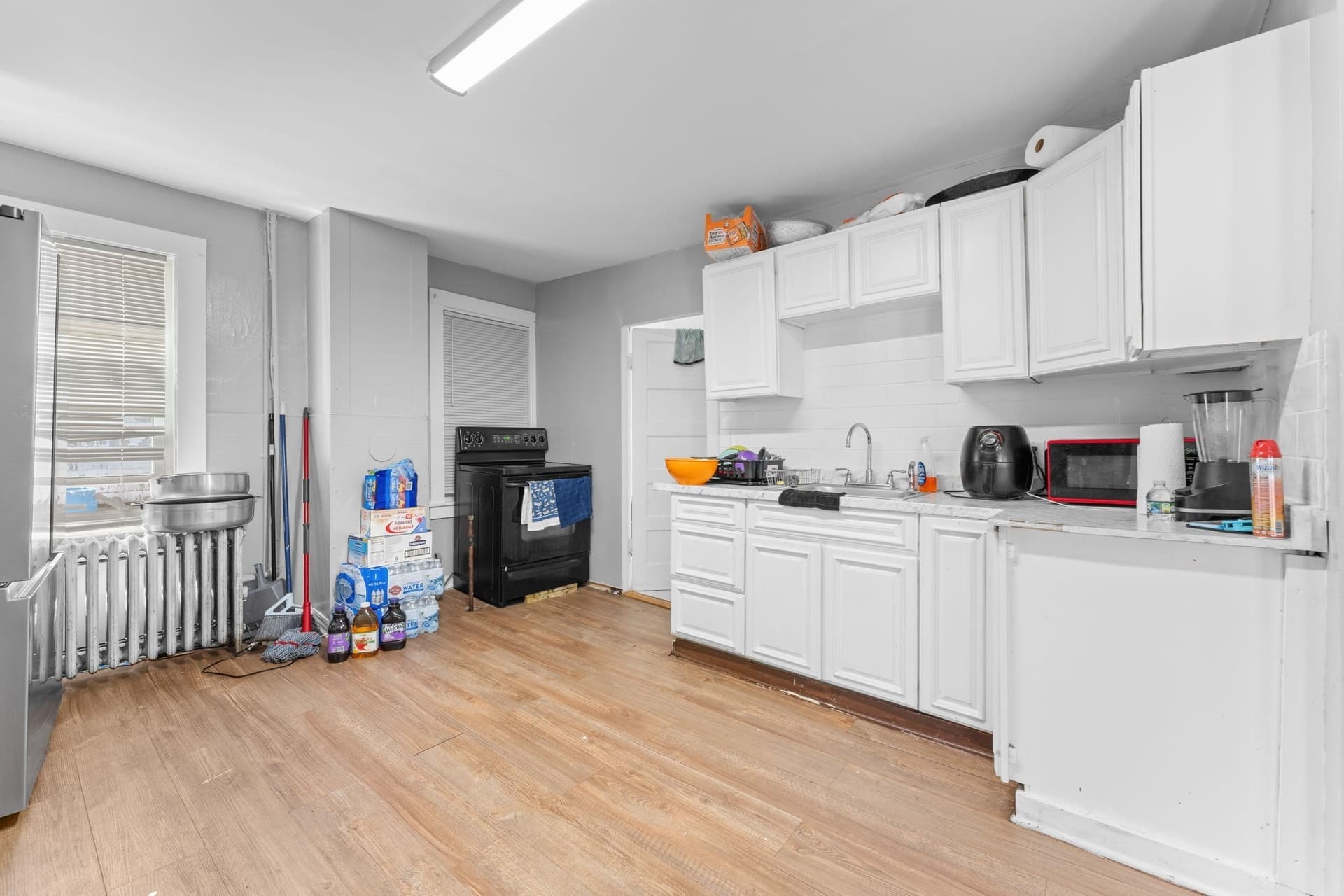 Multi Family at 112 Ford St, Brockton MA 02301, photo 9 of 28