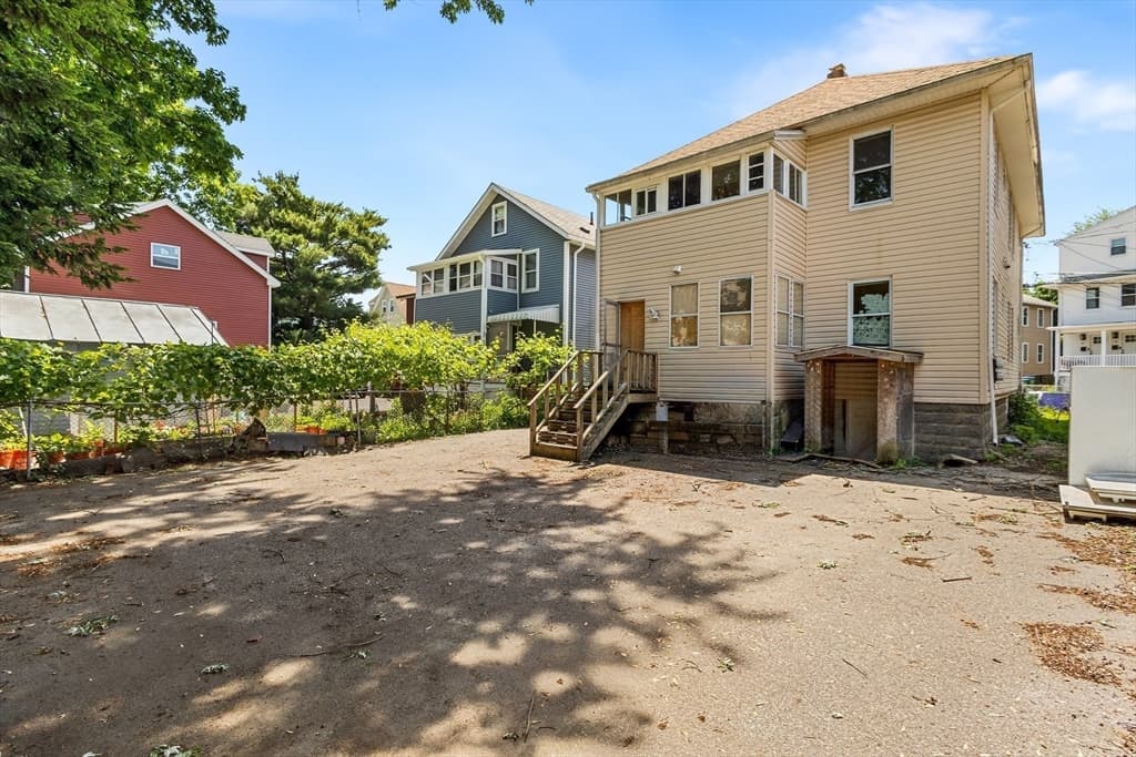 75 Orchard, Medford MA 02155 photo 34