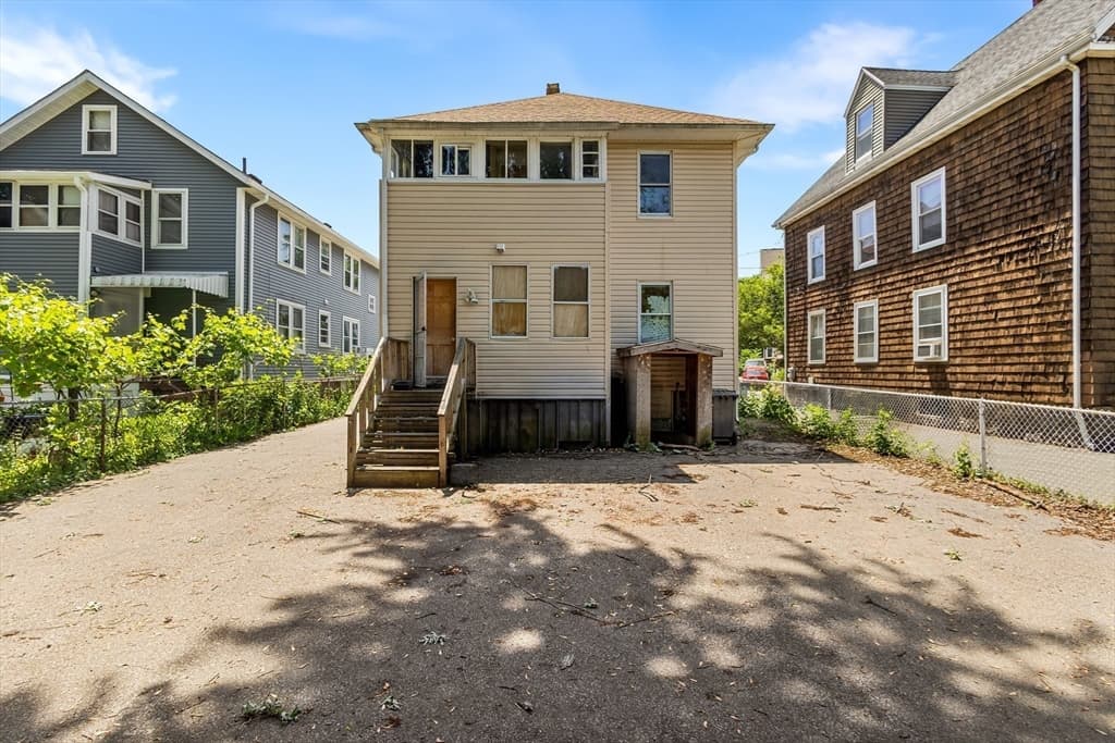 75 Orchard, Medford MA 02155 photo 33