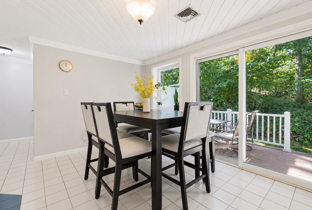 Condominium at 835 Mount Hope St # 50, North Attleboro MA 02760, photo 8 of 24