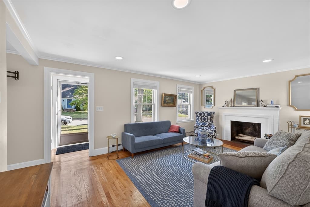 Single Family Residence at 9 Milton Rd, Barrington RI 02806, Barrington, photo 16 of 42