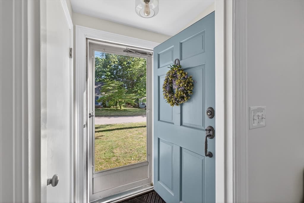Single Family Residence at 9 Milton Rd, Barrington RI 02806, Barrington, photo 15 of 42