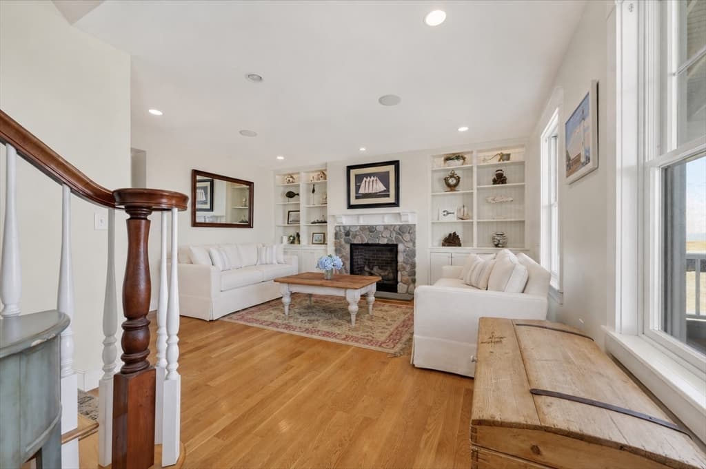 Single Family Residence at 33 Oceanside Drive, Scituate MA 02066, Scituate, photo 16 of 42