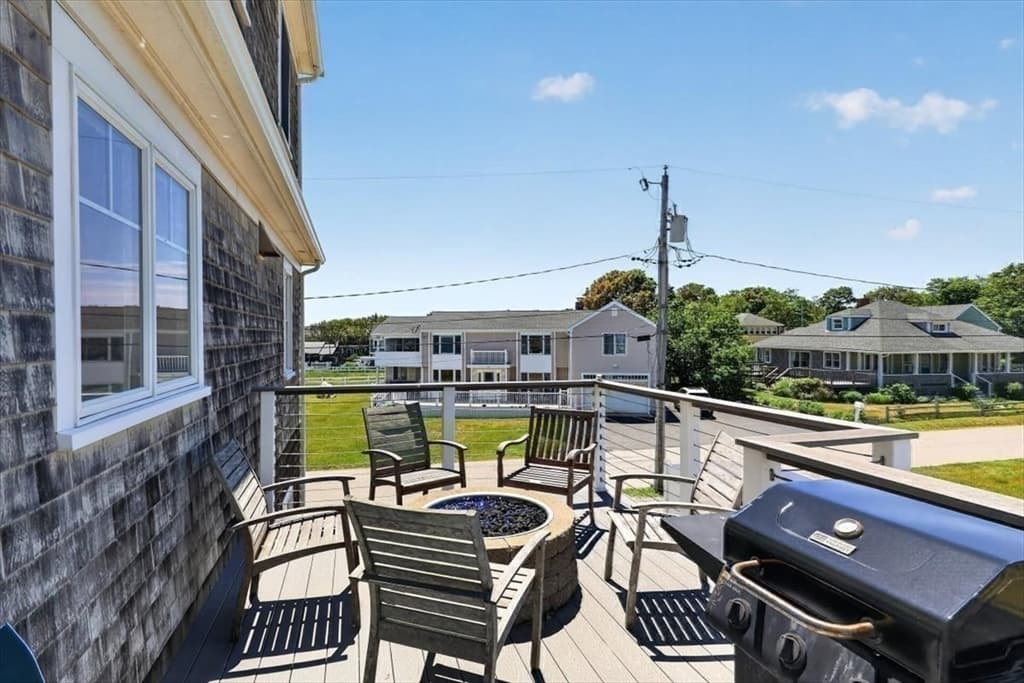 Single Family Residence at 33 Oceanside Drive, Scituate MA 02066, Scituate, photo 39 of 42