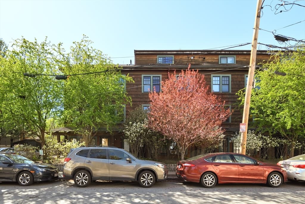 411 Norfolk Street # A, Somerville MA 02143 photo 20