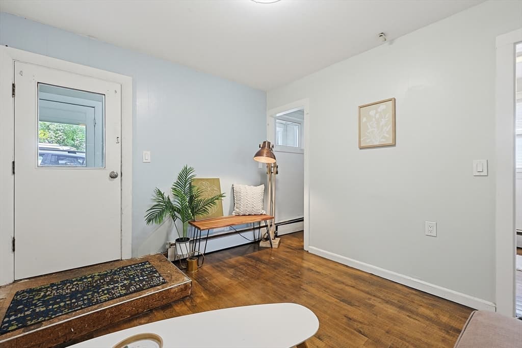 Condominium at 184 Ocean Ave W # 1, Salem MA 01970, photo 12 of 32