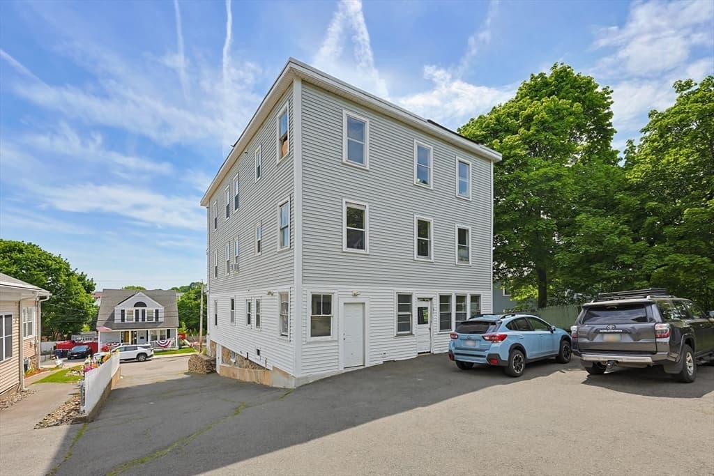 Condominium at 184 Ocean Ave W # 1, Salem MA 01970, photo 30 of 32