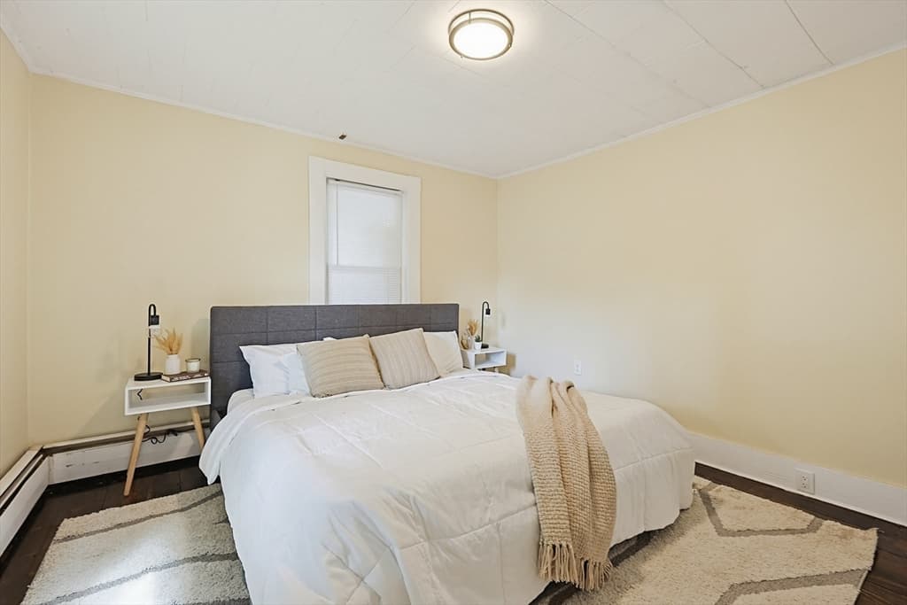 Condominium at 184 Ocean Ave W # 1, Salem MA 01970, photo 15 of 32