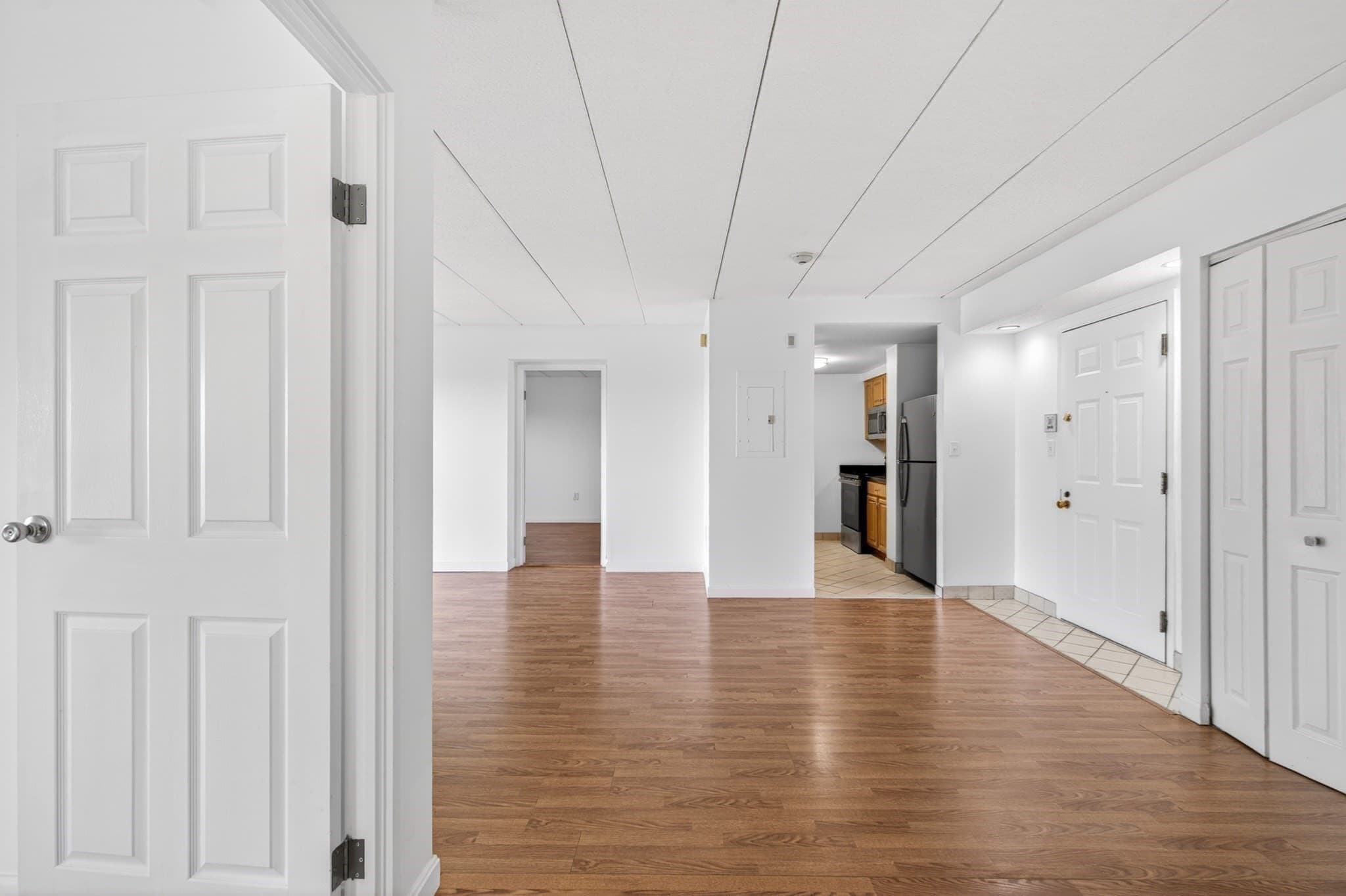 Condominium at 200 Captains Row # 202, Chelsea MA 02150, Chelsea, photo 25 of 29