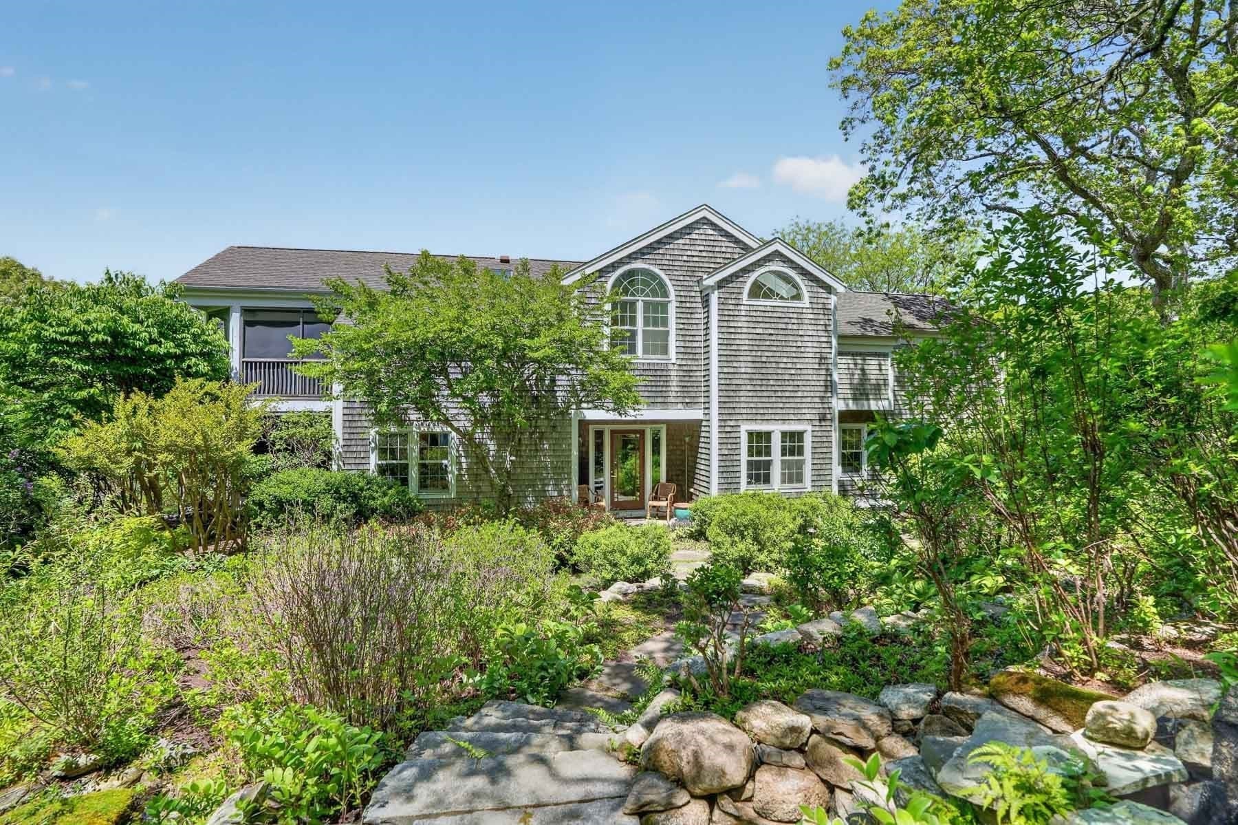 Single Family Residence at 49 Gosnolds Way, Chilmark MA 02535, photo 2 of 32