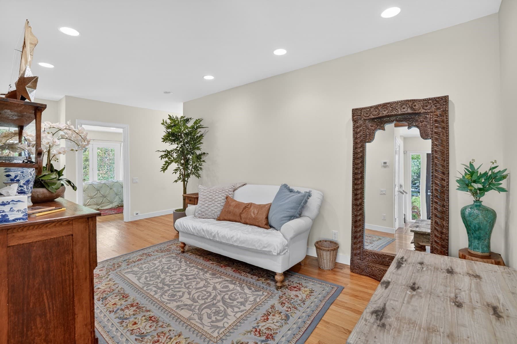 Single Family Residence at 49 Gosnolds Way, Chilmark MA 02535, photo 15 of 32