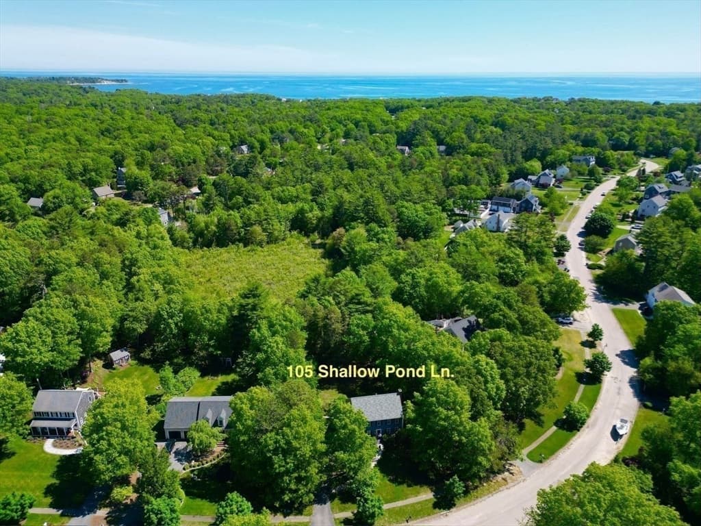 Single Family Residence at 105 Shallow Pond Ln, Plymouth MA 02360, Plymouth, photo 3 of 39
