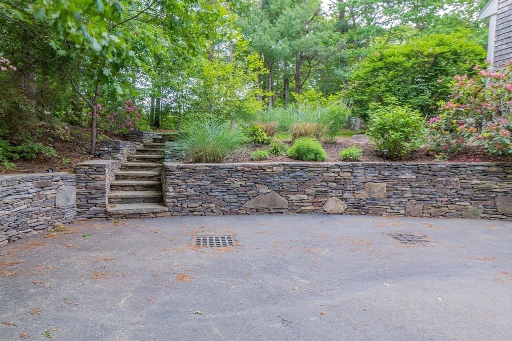 Single Family Residence at 105 Shallow Pond Ln, Plymouth MA 02360, Plymouth, photo 28 of 39