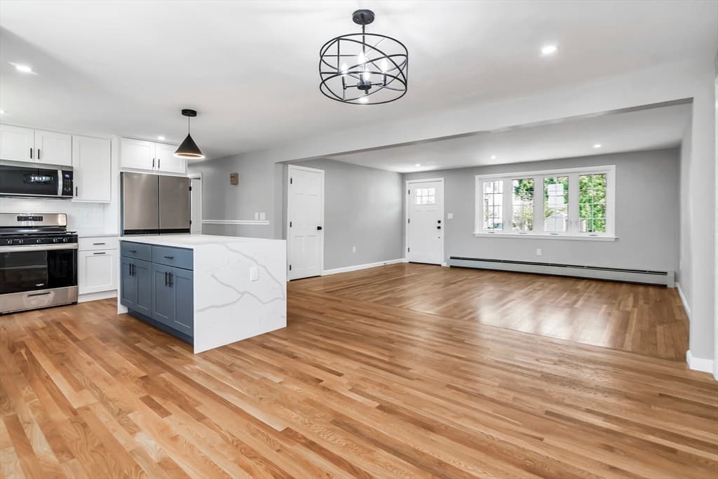 Single Family Residence at 15 Sargent St., North Andover MA 01845, North Andover, photo 13 of 42