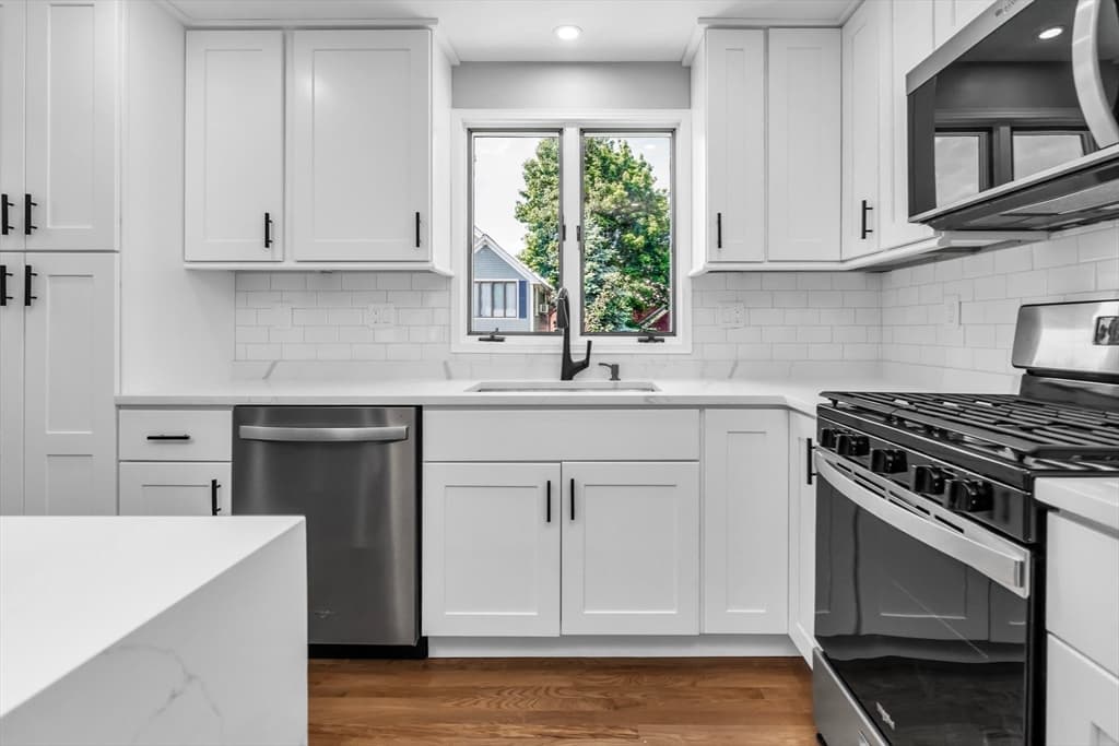 Single Family Residence at 15 Sargent St., North Andover MA 01845, North Andover, photo 12 of 42
