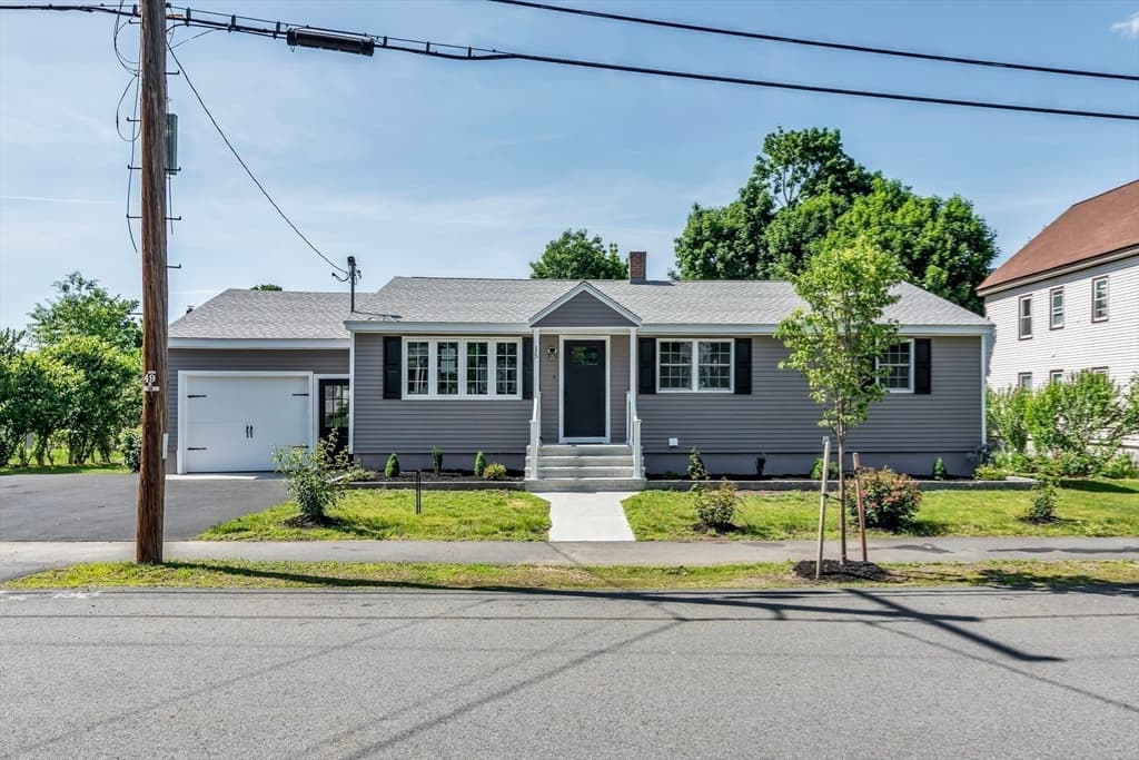 Single Family Residence at 15 Sargent St., North Andover MA 01845, North Andover, photo 3 of 42