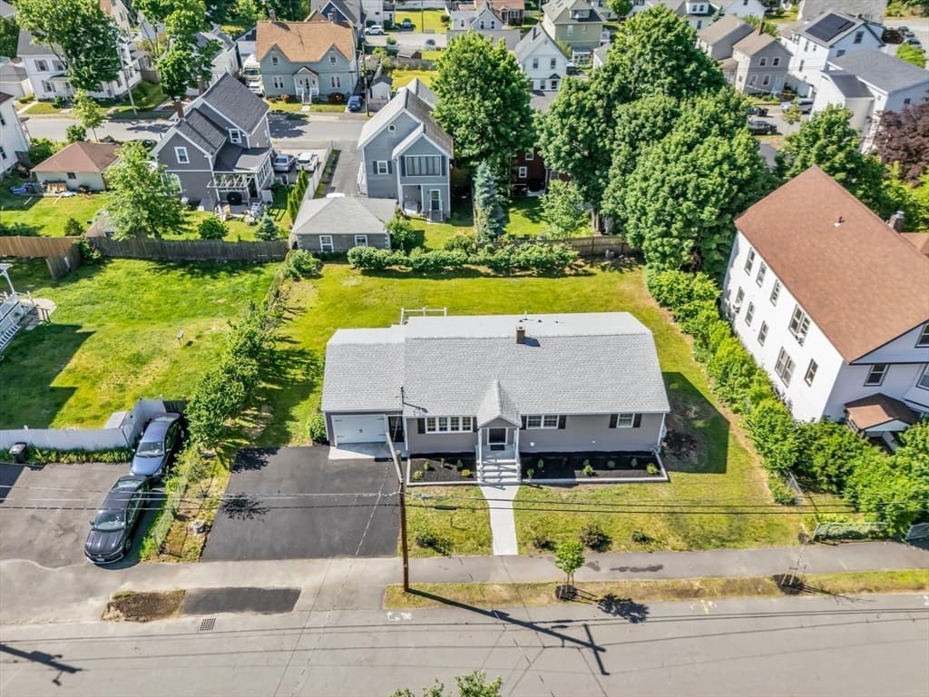 Single Family Residence at 15 Sargent St., North Andover MA 01845, North Andover, photo 5 of 42