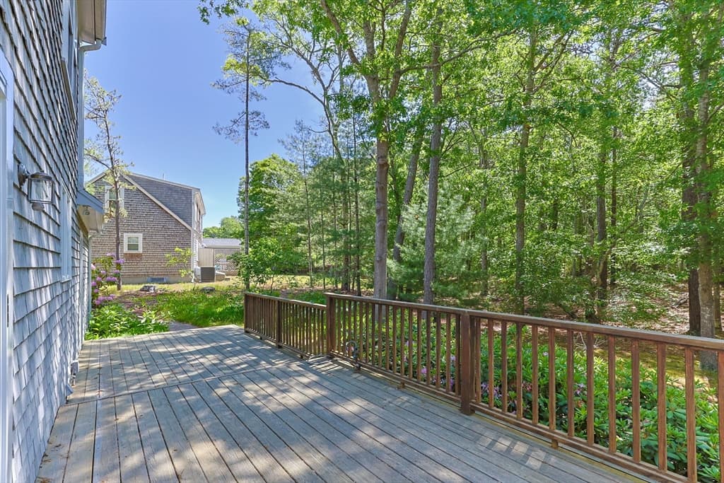 114 King Arthur Dr, Barnstable MA 02601 photo 23