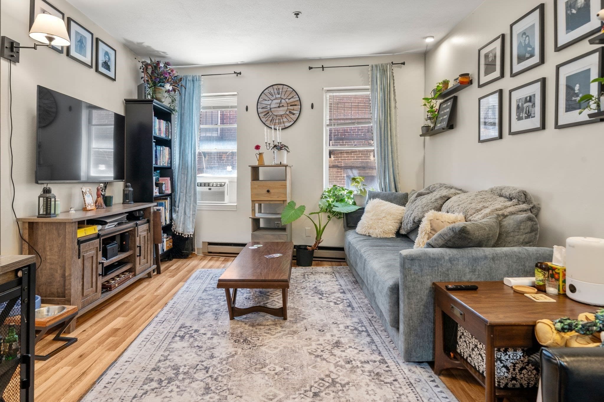 Condominium at 136 Prince # 3, Boston MA 02113, photo 6 of 28