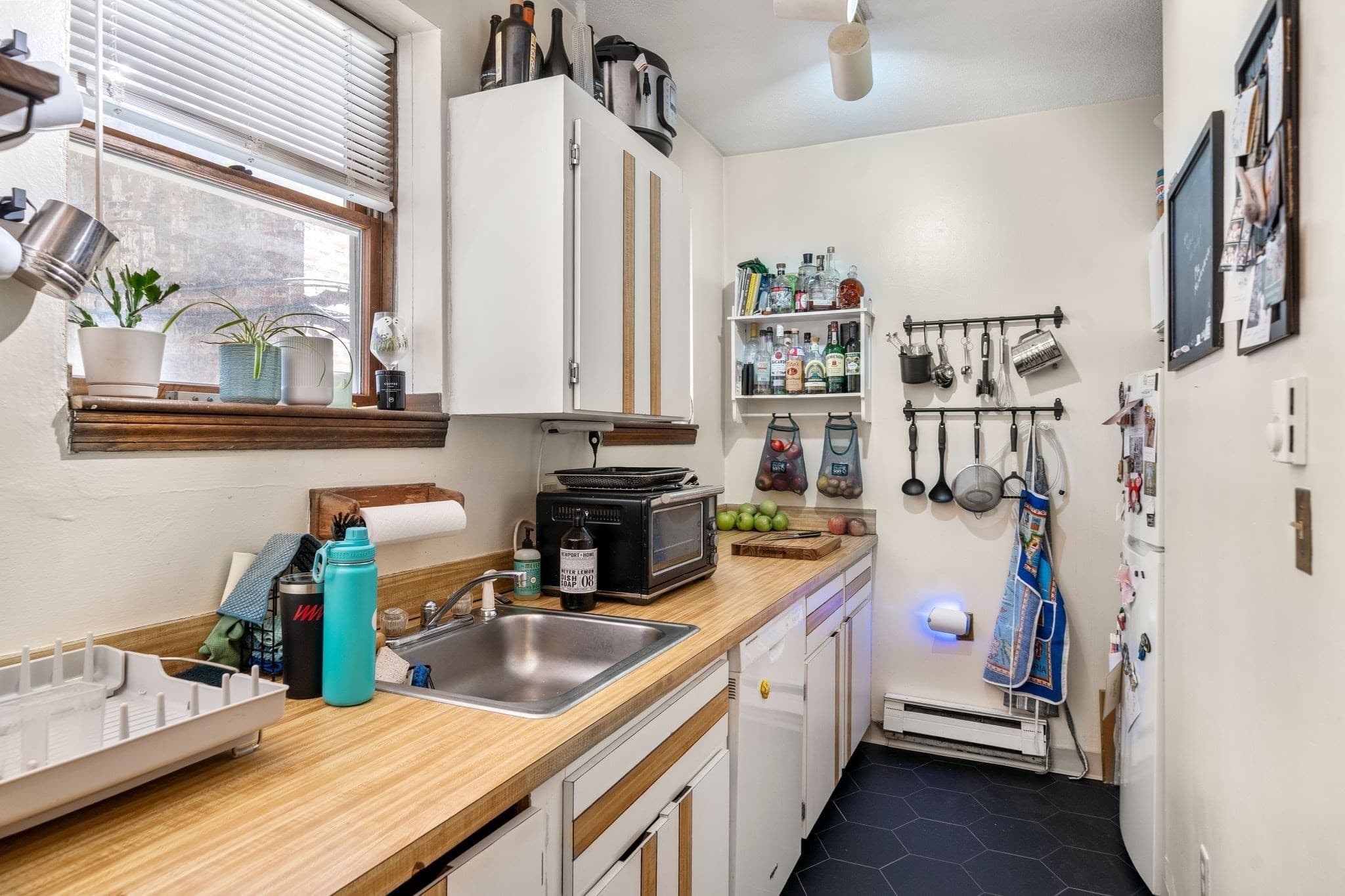 Condominium at 136 Prince # 3, Boston MA 02113, photo 11 of 28
