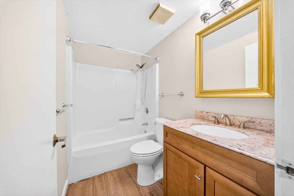 Condominium at 14 Heron St # 208, Boston MA 02132, photo 8 of 14