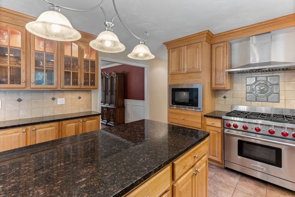 79 Foxwood Lane, Raynham MA 02767 photo 14