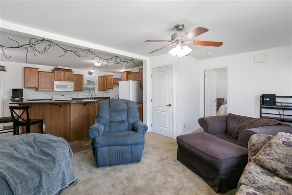 25 Ridgefield Dr., Nashua NH 03062 photo 6