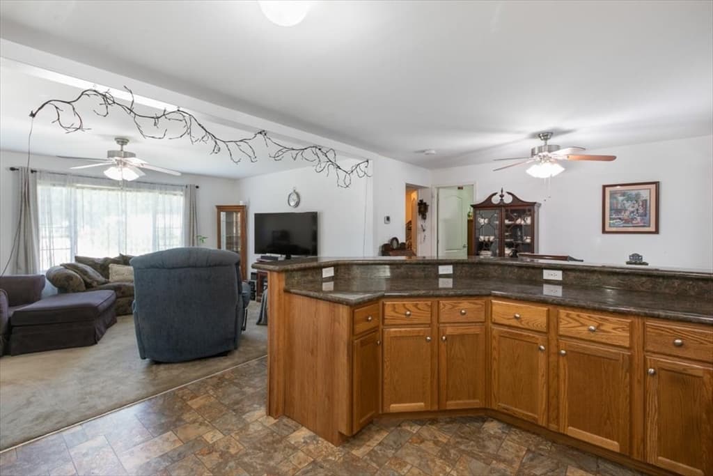25 Ridgefield Dr., Nashua NH 03062 photo 8