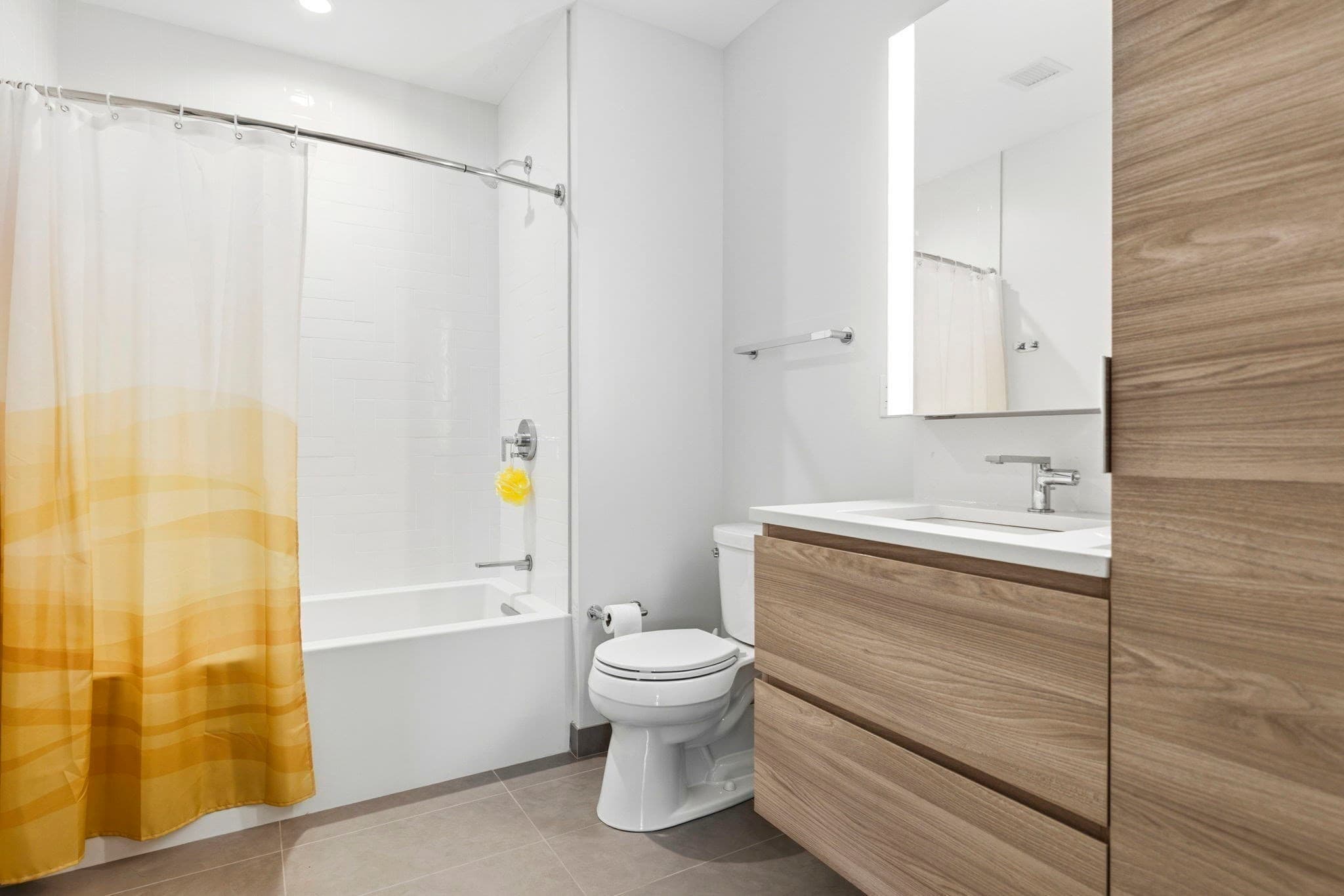 Condominium at 133 Seaport Blvd # 1602, Boston MA 02210, photo 26 of 30