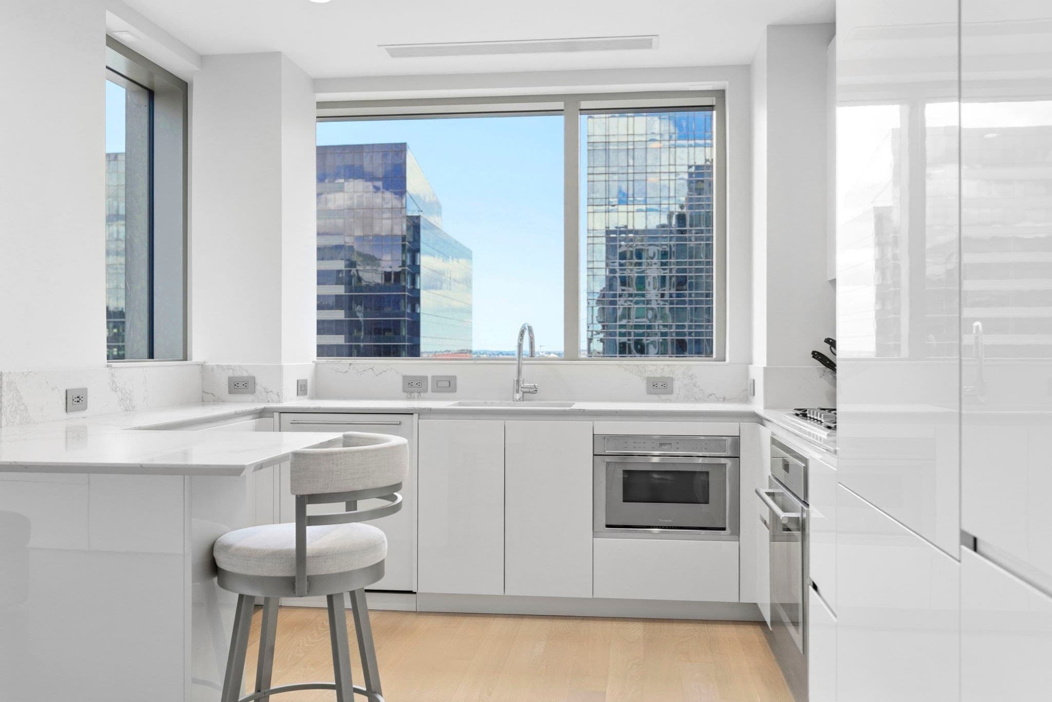Condominium at 133 Seaport Blvd # 1602, Boston MA 02210, photo 19 of 30