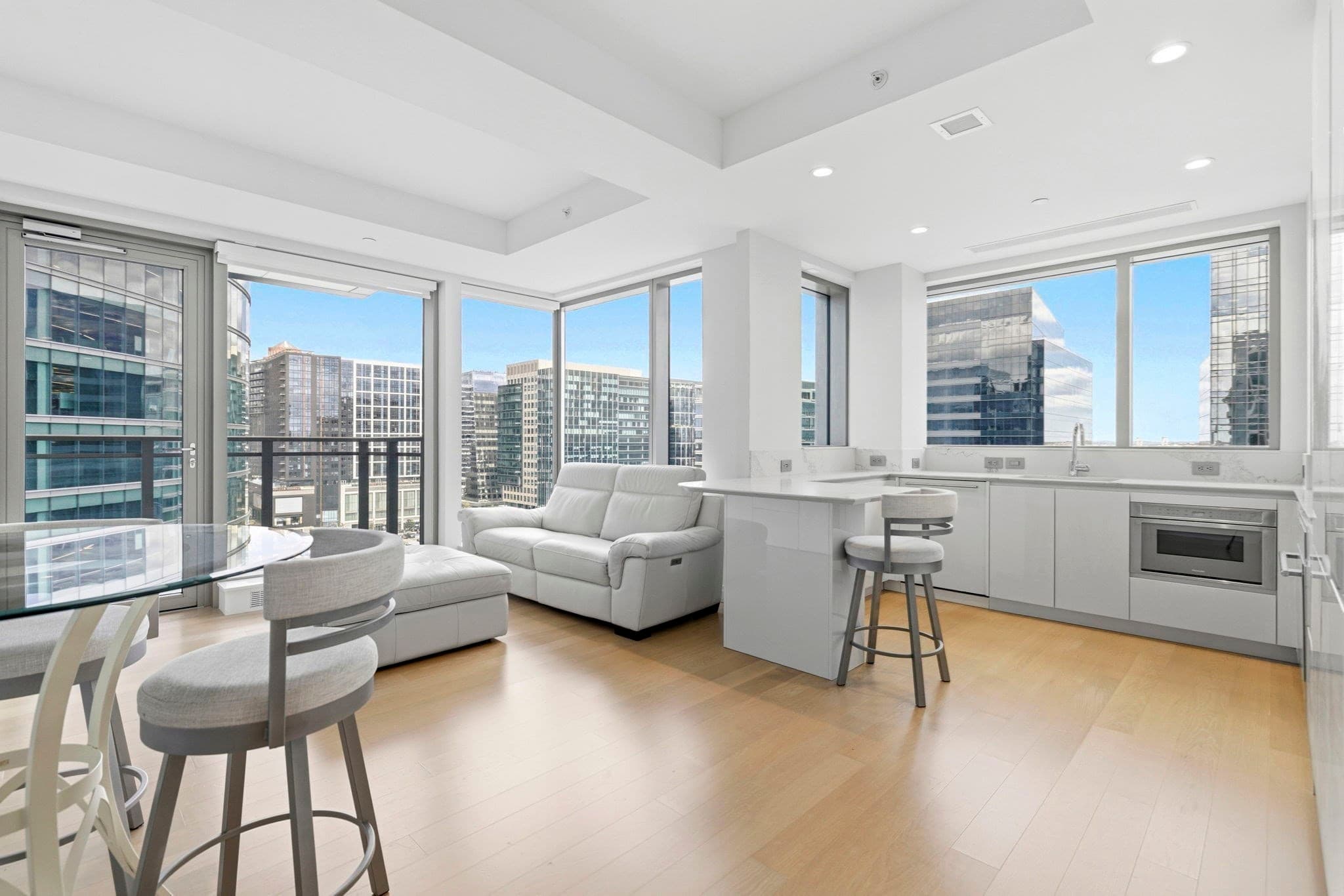 Condominium at 133 Seaport Blvd # 1602, Boston MA 02210, photo 8 of 30