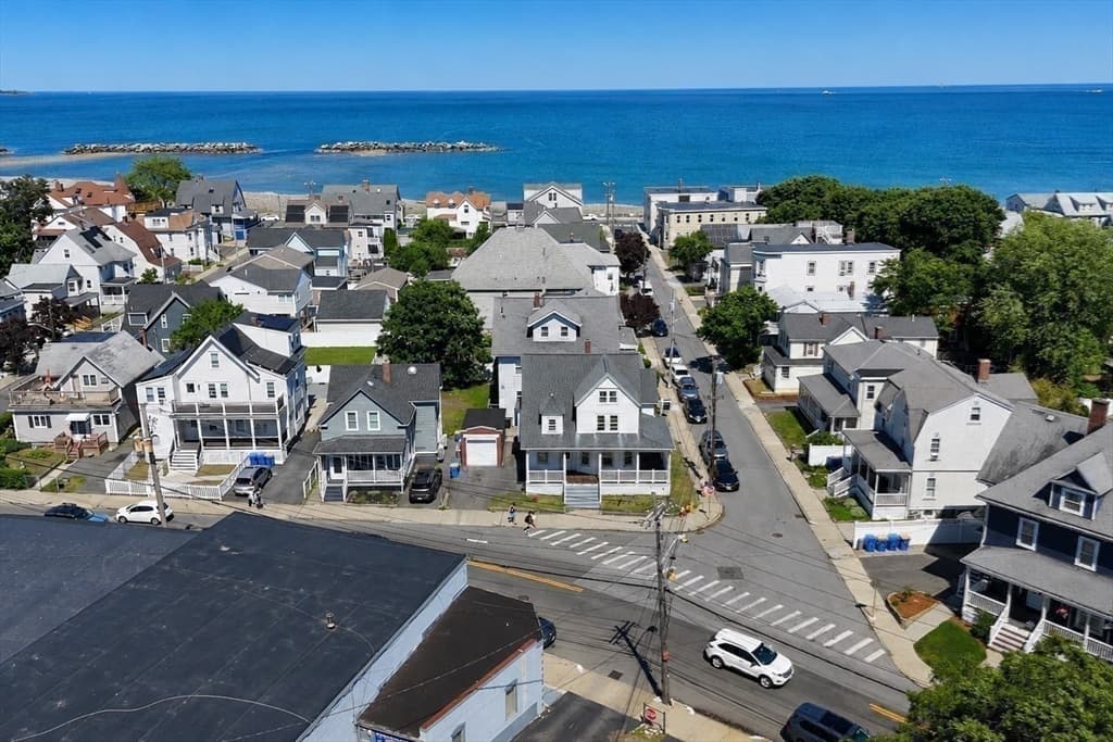 546 Shirley St, Winthrop MA 02152