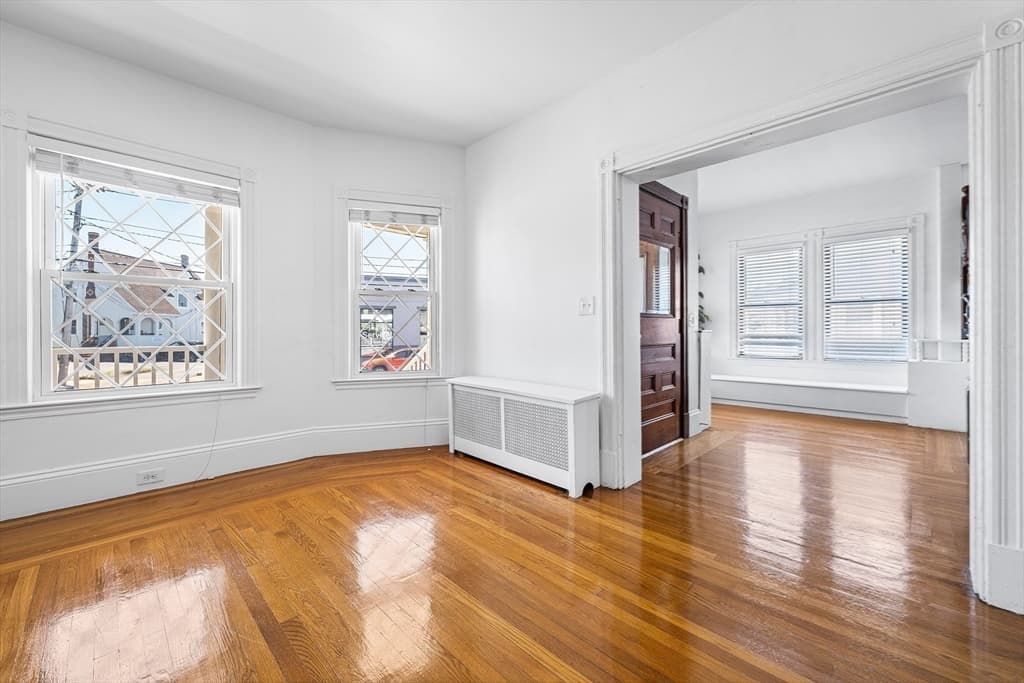 Single Family Residence at 546 Shirley St, Winthrop MA 02152, Winthrop, photo 9 of 39