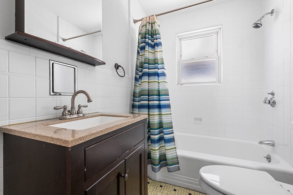 Single Family Residence at 546 Shirley St, Winthrop MA 02152, Winthrop, photo 19 of 39