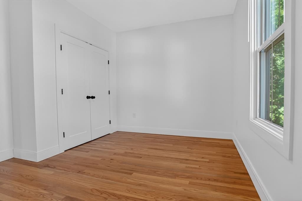 Condominium at 138 Centre Street # 6, Boston MA 02124, Boston, photo 10 of 15