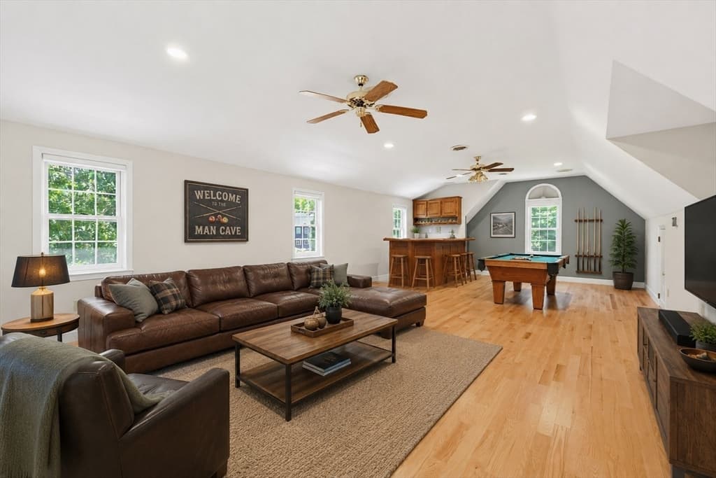 19 Windsor Dr., Foxboro MA 02035 photo 28