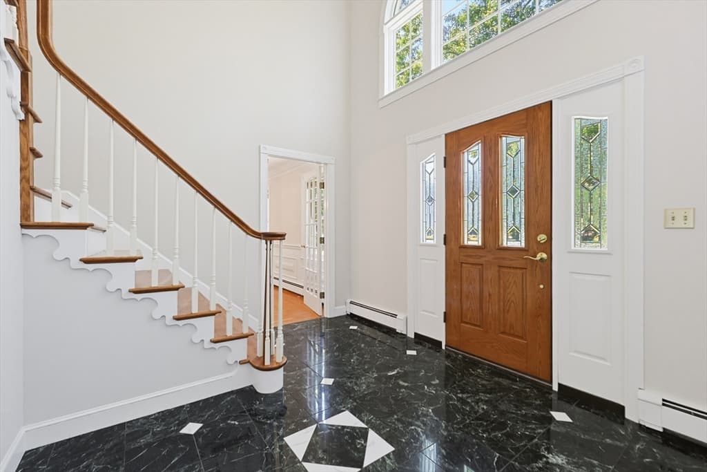 19 Windsor Dr., Foxboro MA 02035 photo 5