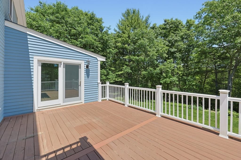 19 Windsor Dr., Foxboro MA 02035 photo 38