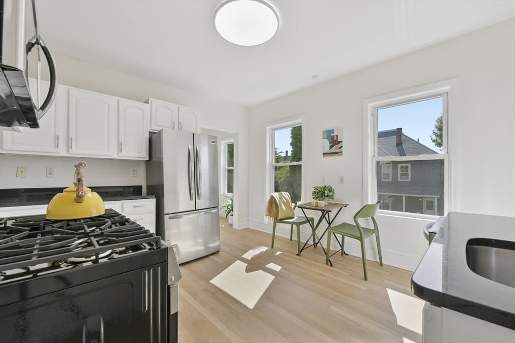 94 Cushing # 3, Waltham MA 02453 photo 6