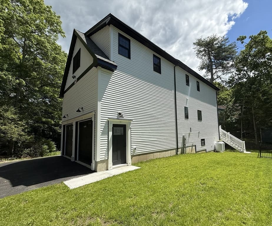 24 Cooper Rd, Webster MA 01570 photo 8