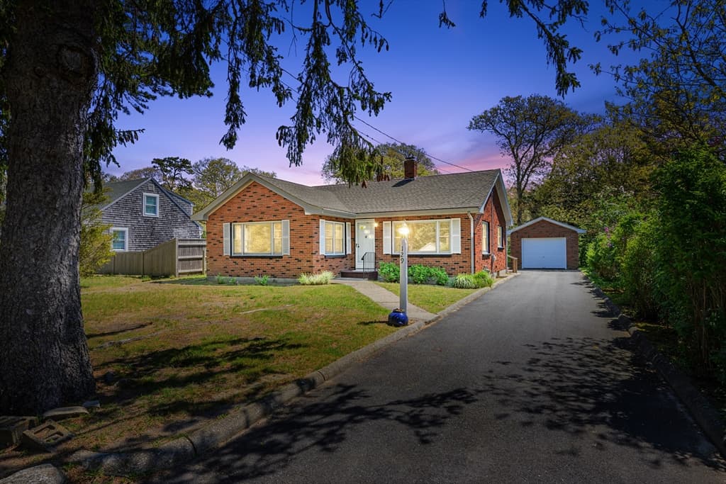 129 Belmont Road, Harwich MA 02671