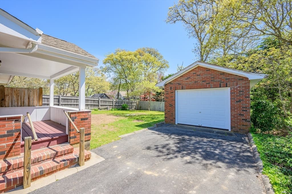 Single Family Residence at 129 Belmont Road, Harwich MA 02671, Harwich, photo 10 of 38