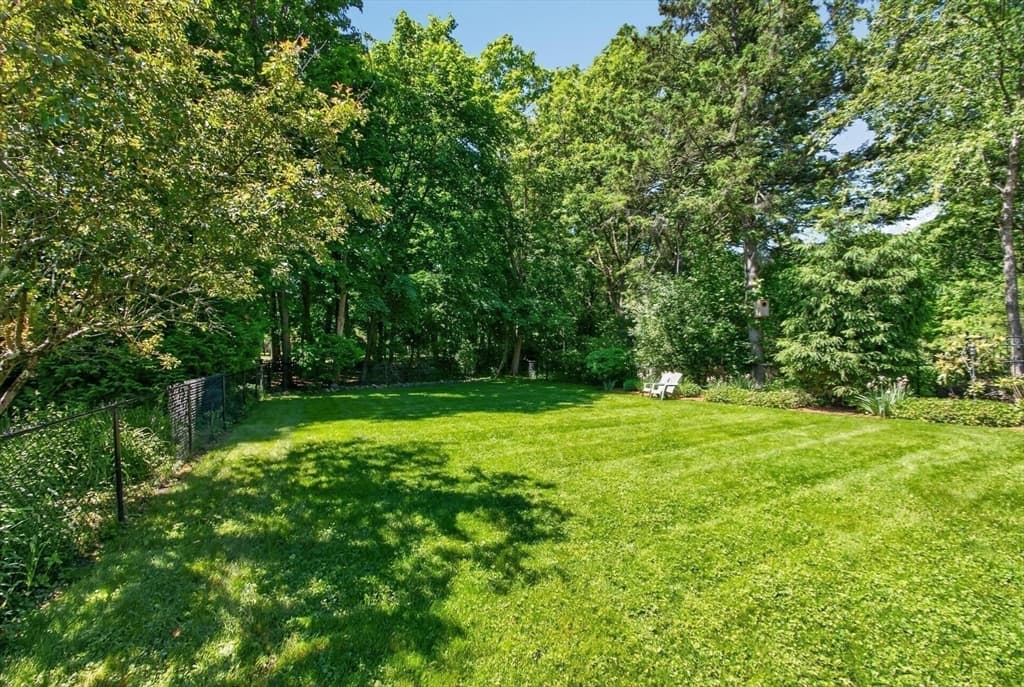 12 Middle St, Lexington MA 02421 photo 26