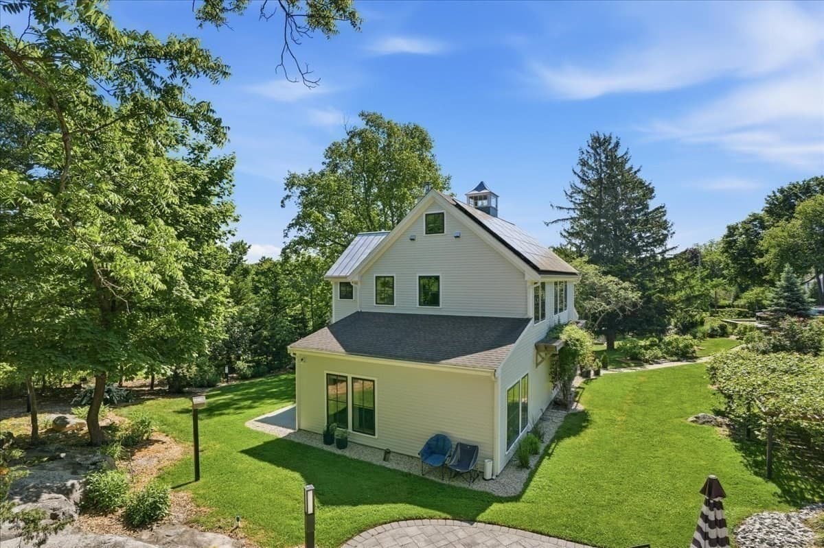 Single Family Residence at 108 Kilby St, Hingham MA 02043, photo 34 of 41
