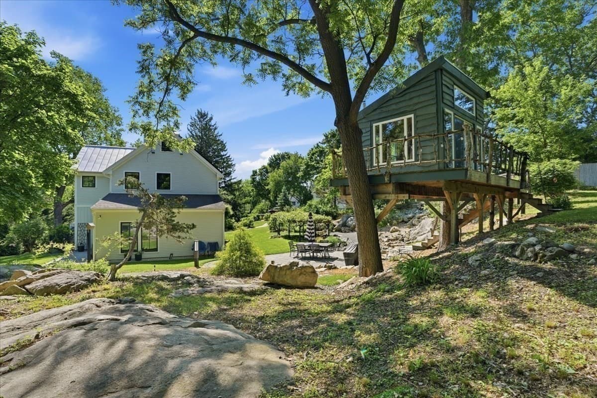 Single Family Residence at 108 Kilby St, Hingham MA 02043, photo 33 of 41