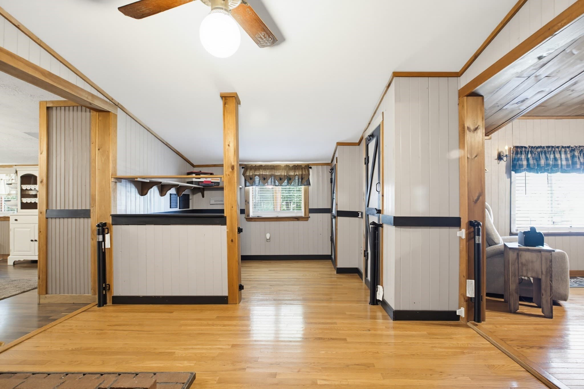 Single Family Residence at 4 Cheney, Blackstone MA 01504, photo 12 of 22